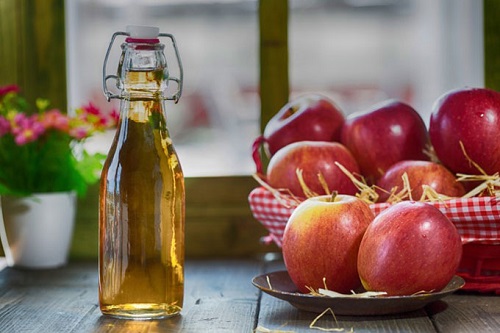 giảm cân với giấm táo
